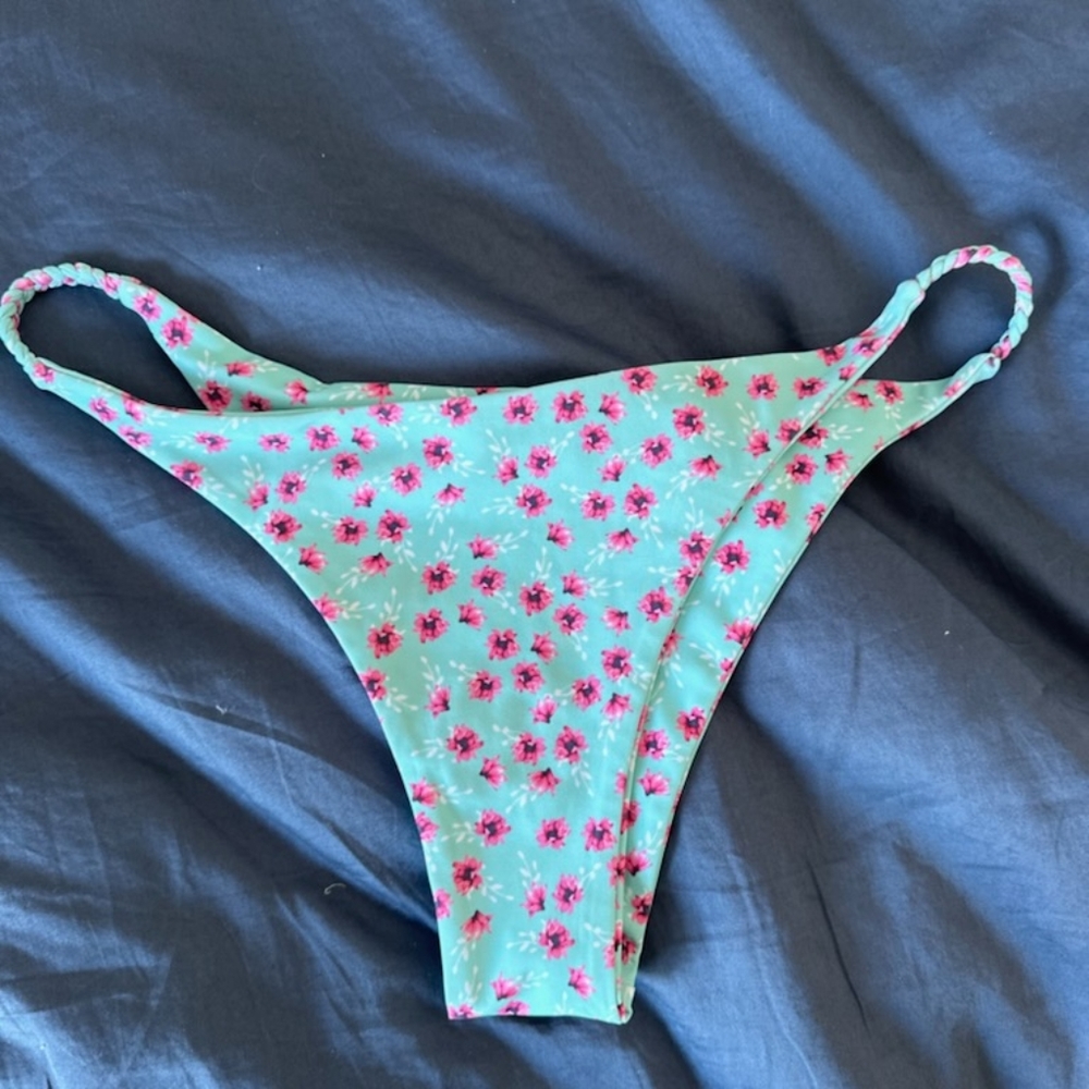 Kulani bottoms